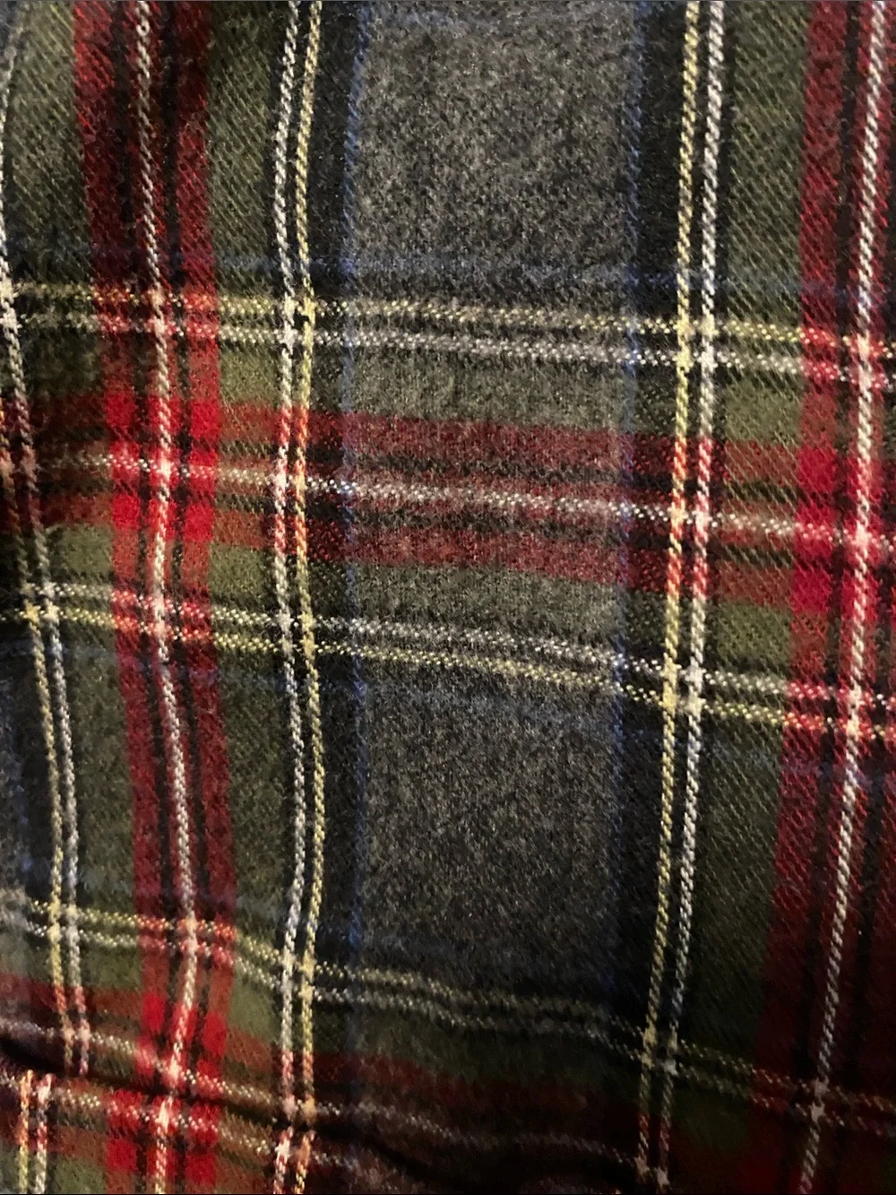L.L. Bean Men’s Red & Navy Plaid Button-Down Flannel Shirt